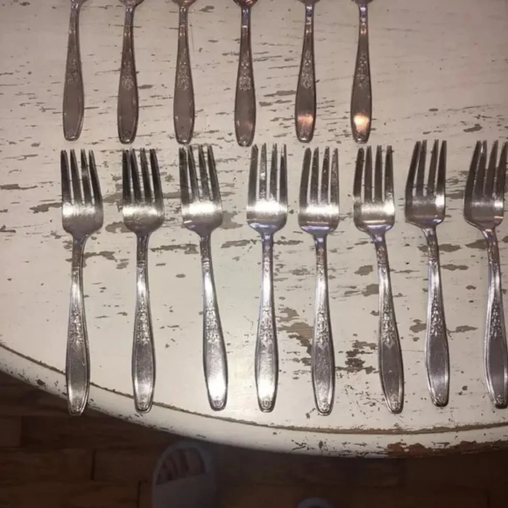 Vintage Rogers Bros 1847 Silverware Set of 60 Pieces AMBASSADOR Silverplate